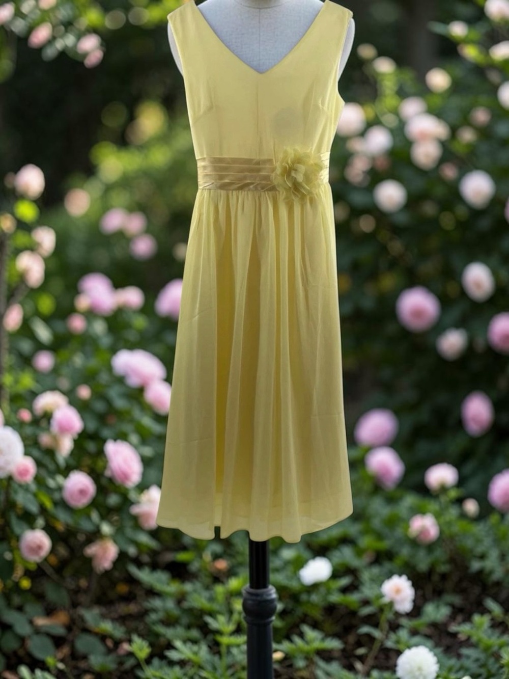 Bow Dreams Girls Size 18 Yellow Formal Dress NWT Wedding Easter Occasion